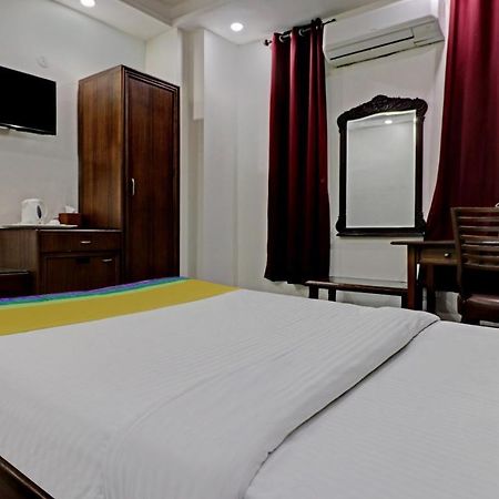 נוידה Itsy Hotels Hamlets Stay מראה חיצוני תמונה