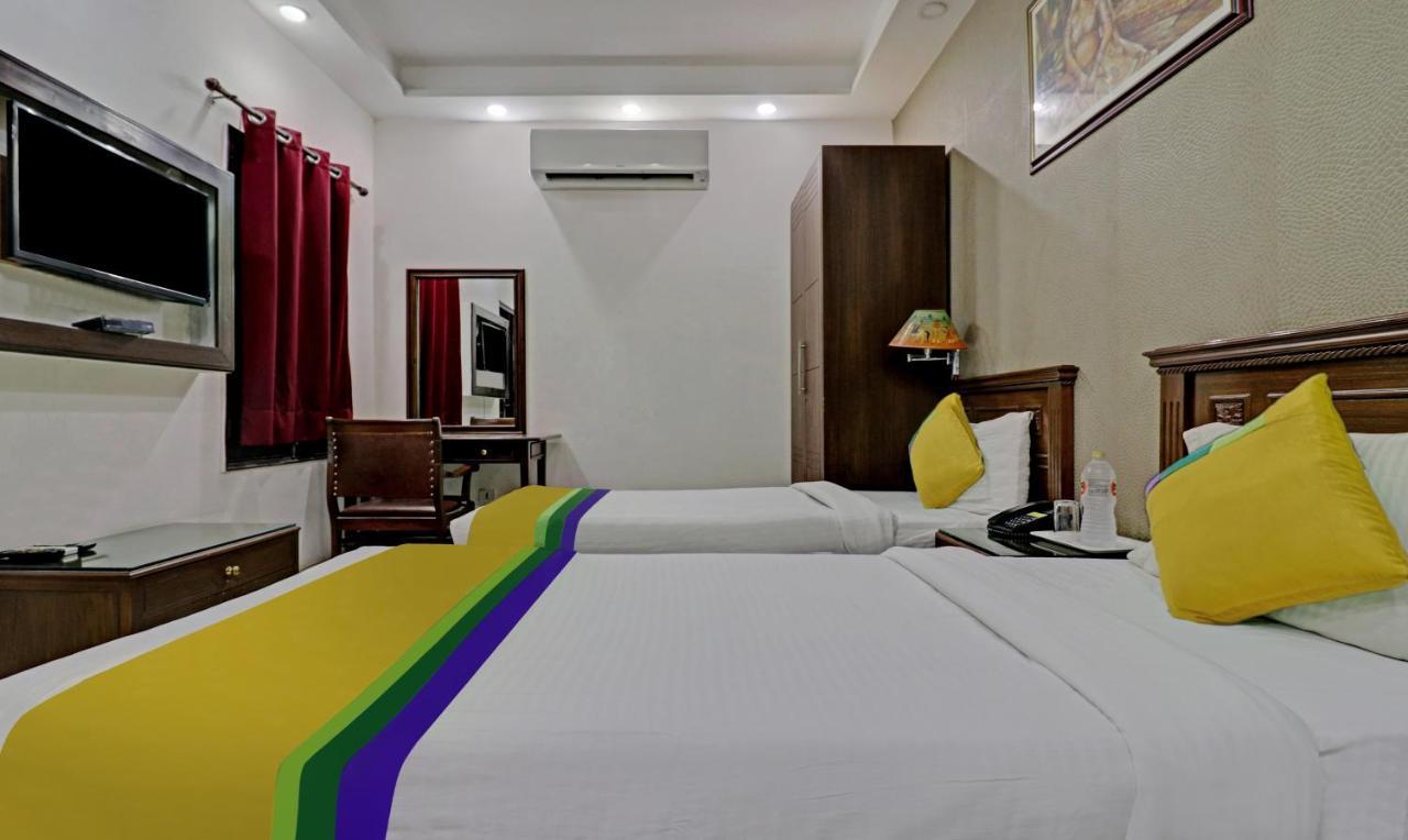 נוידה Itsy Hotels Hamlets Stay מראה חיצוני תמונה