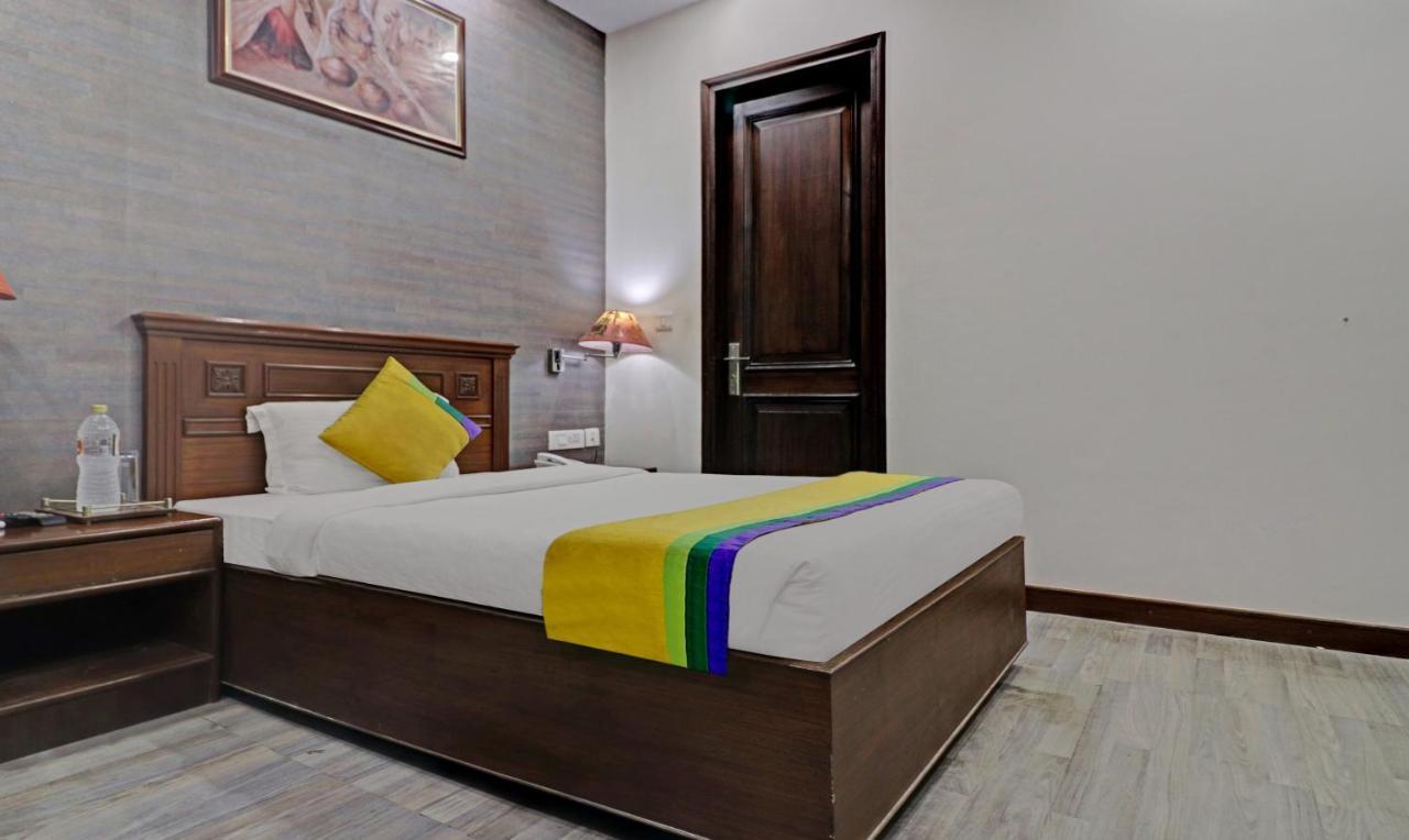 נוידה Itsy Hotels Hamlets Stay מראה חיצוני תמונה