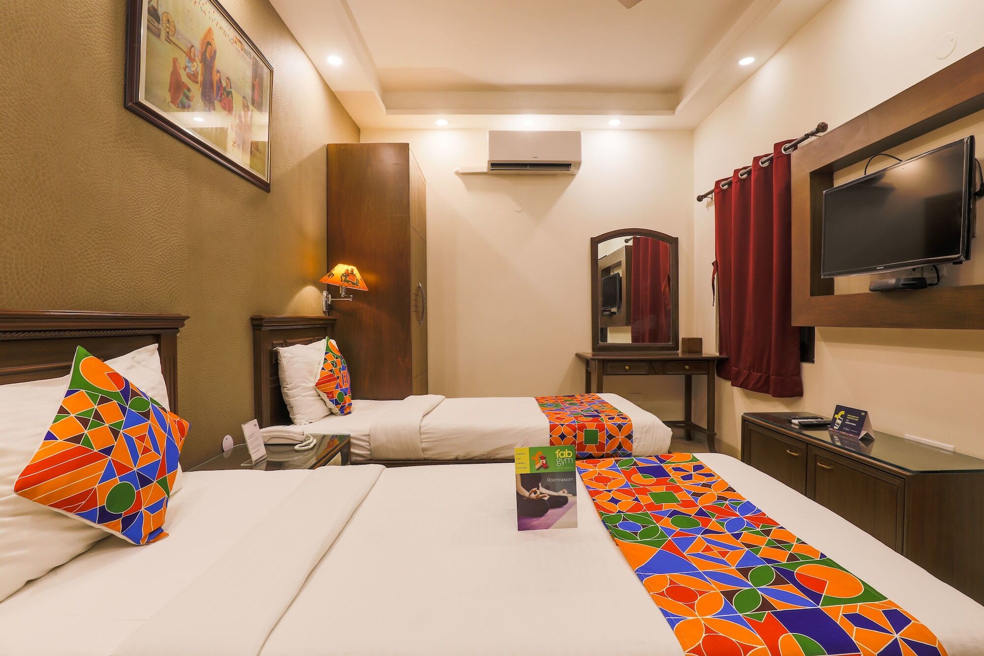 נוידה Itsy Hotels Hamlets Stay מראה חיצוני תמונה